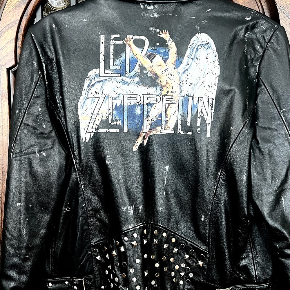 Wilsons Leather Black Studded Jacket VINTAGE